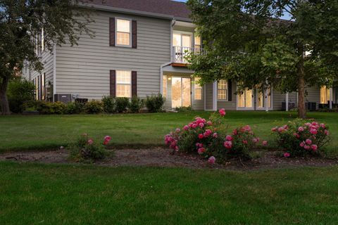Photo of Streamwood, IL 60107 (MLS # 12709672)