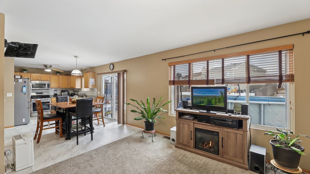 6120 Smokey Ridge Drive