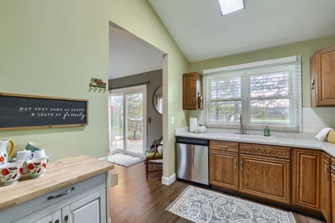 Tiny photo for 30W019 Wembly Drive, Warrenville, IL 60555 (MLS # 12797707)