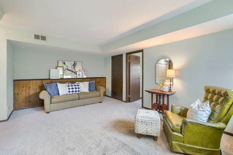 Tiny photo for 30W019 Wembly Drive, Warrenville, IL 60555 (MLS # 12797707)