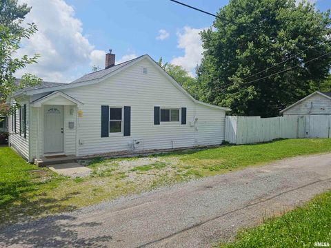 Tiny photo for 2508 FOREST Avenue, Mt Vernon, IL 62864 (MLS # EB458454)