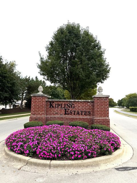 Tiny photo for 1604 Augusta Lane, Shorewood, IL 60404 (MLS # 12482585)