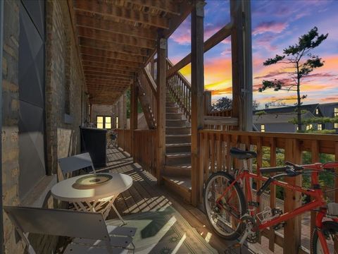 Tiny photo for 2711 W Altgeld Street #2, Chicago, IL 60647 (MLS # 12466902)