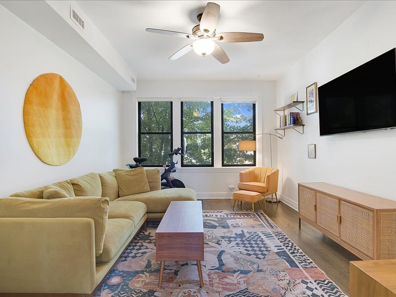 2711 W Altgeld Street 2