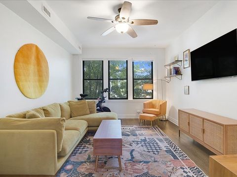 Tiny photo for 2711 W Altgeld Street #2, Chicago, IL 60647 (MLS # 12466902)