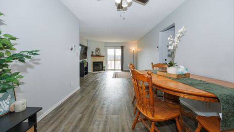 Tiny photo for 1010 Arlene Court #5, Bloomington, IL 61701 (MLS # 12605655)