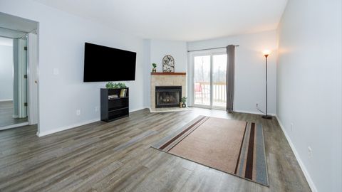 Tiny photo for 1010 Arlene Court #5, Bloomington, IL 61701 (MLS # 12605655)