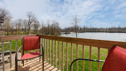 Tiny photo for 1010 Arlene Court #5, Bloomington, IL 61701 (MLS # 12605655)