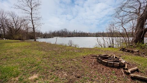 Tiny photo for 1010 Arlene Court #5, Bloomington, IL 61701 (MLS # 12605655)