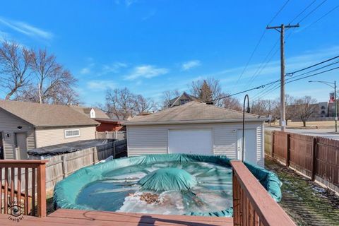 Tiny photo for 9857 S Hamlin Avenue, Evergreen Park, IL 60805 (MLS # 12563433)