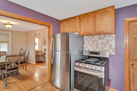 Tiny photo for 9857 S Hamlin Avenue, Evergreen Park, IL 60805 (MLS # 12563433)