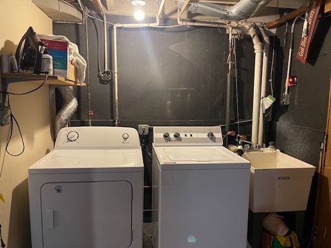 Tiny photo for 9857 S Hamlin Avenue, Evergreen Park, IL 60805 (MLS # 12563433)