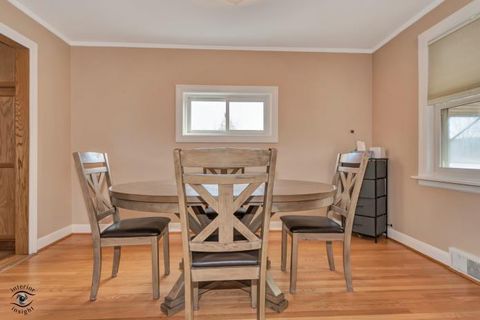 Tiny photo for 9857 S Hamlin Avenue, Evergreen Park, IL 60805 (MLS # 12563433)