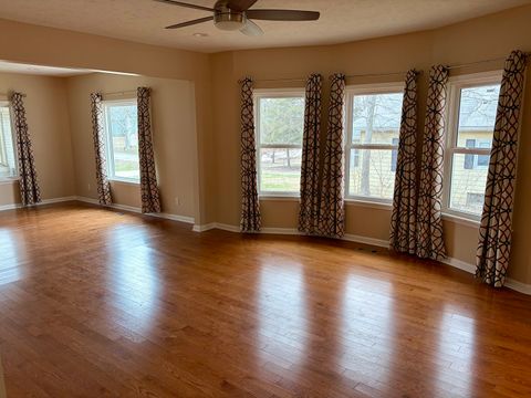 Tiny photo for 509 W Clay Street, Clinton, IL 61727 (MLS # 12585819)