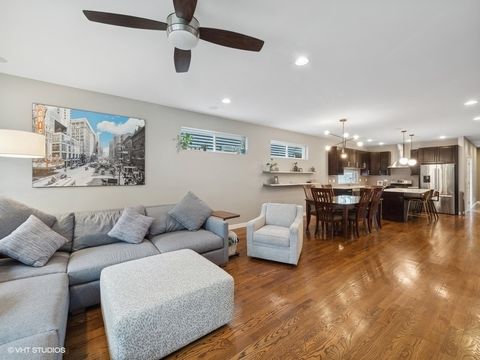 Tiny photo for 4323 N St Louis Avenue, Chicago, IL 60618 (MLS # 12678259)