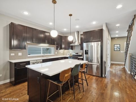 Tiny photo for 4323 N St Louis Avenue, Chicago, IL 60618 (MLS # 12678259)