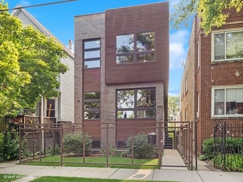 Tiny photo for 4323 N St Louis Avenue, Chicago, IL 60618 (MLS # 12678259)
