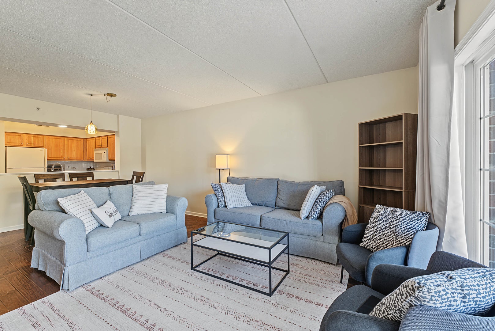 124 W Colfax Street 208