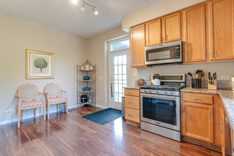 Tiny photo for 492 Bay Tree Circle, Vernon Hills, IL 60061 (MLS # 12795309)