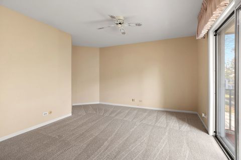 Tiny photo for 1001 Butternut Lane #C, Mount Prospect, IL 60056 (MLS # 12600316)