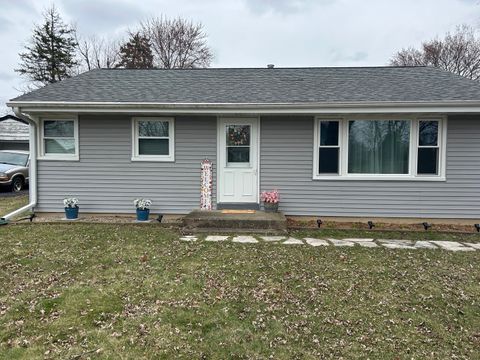 33077 Sunset Avenue N Grayslake IL 60030