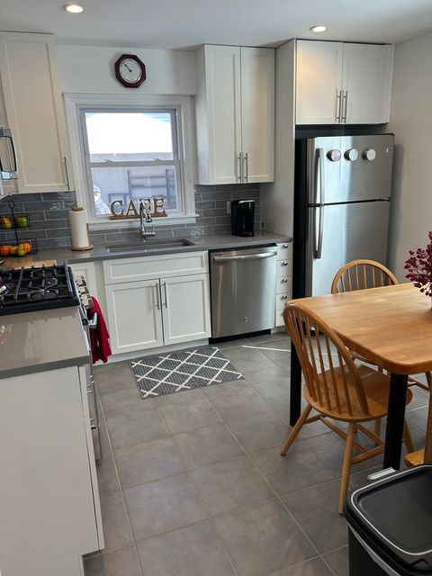 Tiny photo for 33077 Sunset Avenue N, Grayslake, IL 60030 (MLS # 12592895)