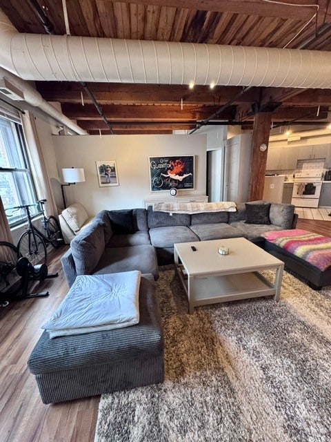 225 W HURON Street 316