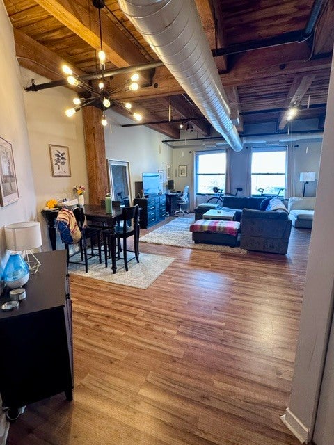 225 W HURON Street 316