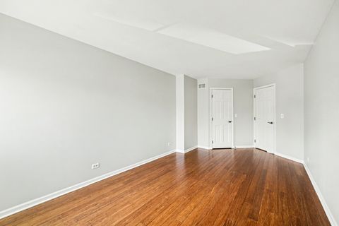 Tiny photo for 416 Lawrence Avenue, Glen Ellyn, IL 60137 (MLS # 12600299)