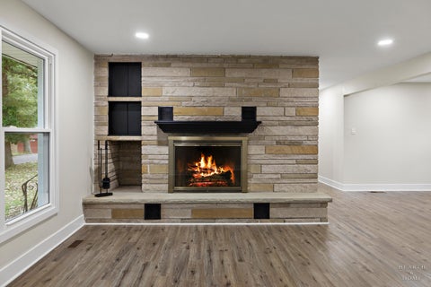 Tiny photo for 355 Hiawatha Drive, Lake In The Hills, IL 60156 (MLS # 12732031)