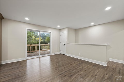 Tiny photo for 355 Hiawatha Drive, Lake In The Hills, IL 60156 (MLS # 12732031)