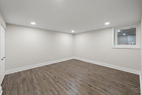 Tiny photo for 355 Hiawatha Drive, Lake In The Hills, IL 60156 (MLS # 12732031)