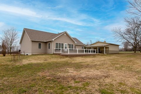 Tiny photo for 8511 Knox Road, West Frankfort, IL 62896 (MLS # 12577406)