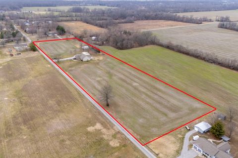 Tiny photo for 8511 Knox Road, West Frankfort, IL 62896 (MLS # 12577406)