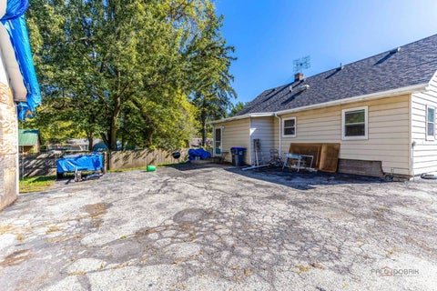 Tiny photo for 10116 W Crissy Avenue, Beach Park, IL 60099 (MLS # 12777820)