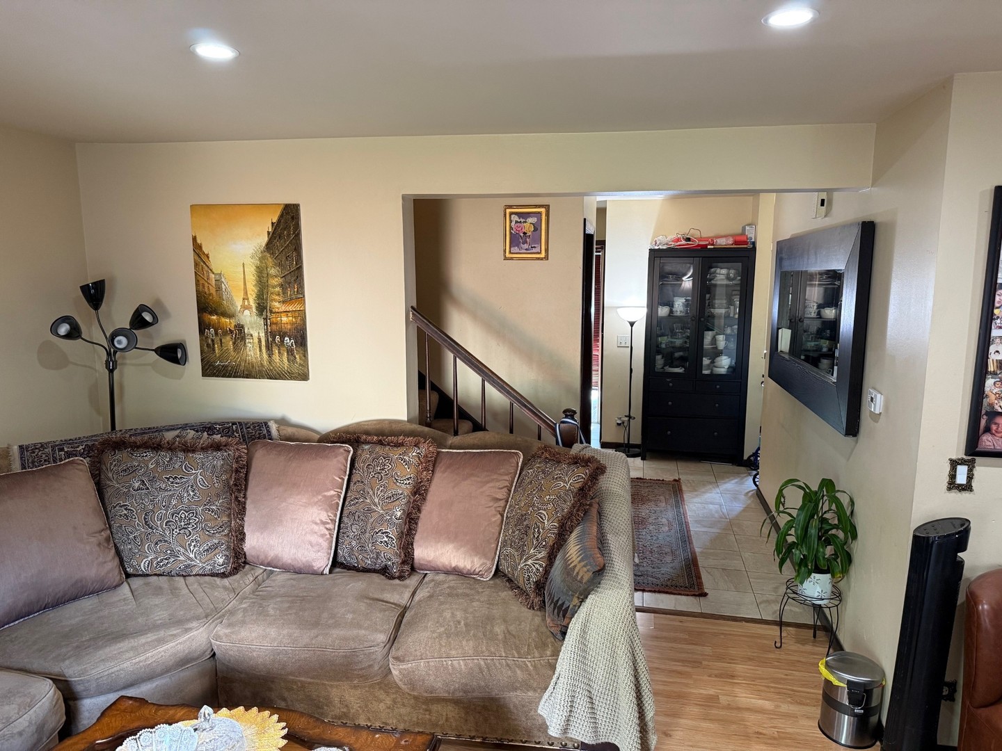 443 Commanche Trail