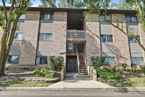 Photo of 2352 South Street #D, Elgin, IL 60123 (MLS # 12738967)