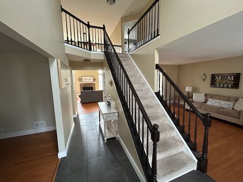 Tiny photo for 29 Ivanhoe Lane, Cary, IL 60013 (MLS # 12570773)