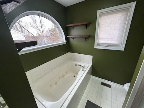 Tiny photo for 29 Ivanhoe Lane, Cary, IL 60013 (MLS # 12570773)