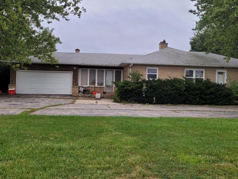 Photo of 1405 Lewis Avenue, Winthrop Harbor, IL 60096 (MLS # 12479798)