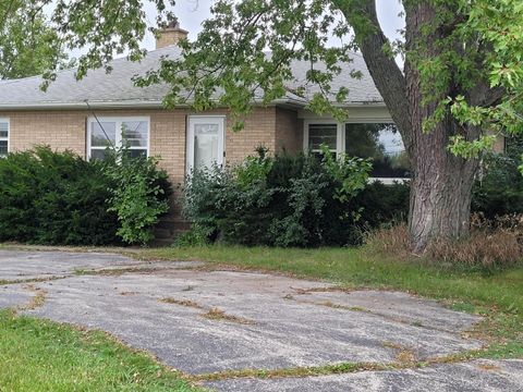 Tiny photo for 1405 Lewis Avenue, Winthrop Harbor, IL 60096 (MLS # 12479798)