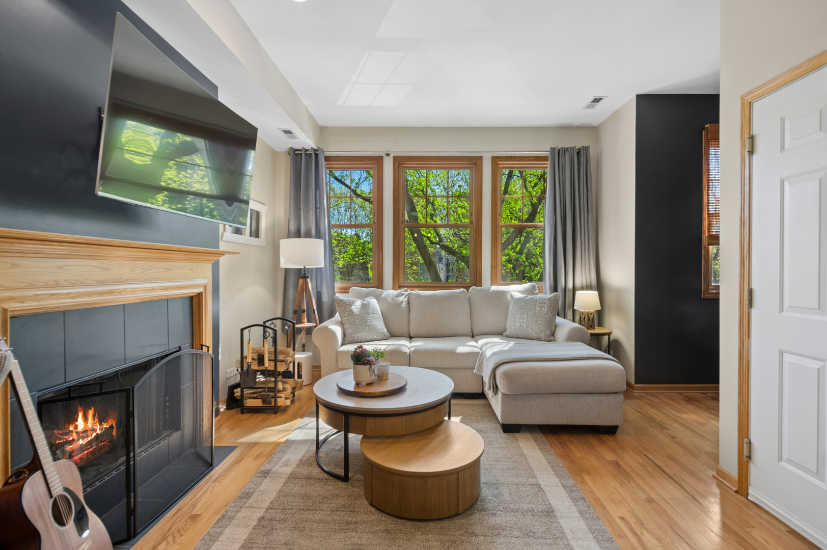 2852 N Damen Avenue 2