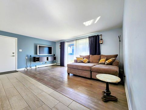 Tiny photo for 11131 S 84th Avenue #1A, Palos Hills, IL 60465 (MLS # 12467860)