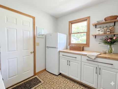Tiny photo for 765 Anne Street, Woodstock, IL 60098 (MLS # 12588391)