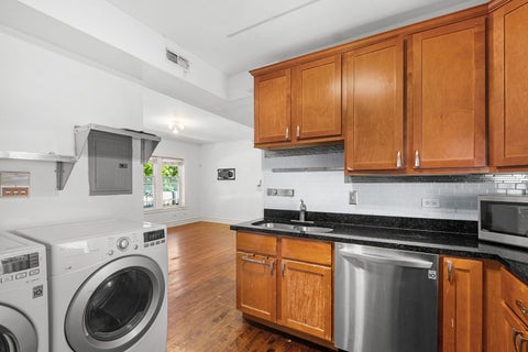 Tiny photo for 2315 W Waveland Avenue #1, Chicago, IL 60618 (MLS # 12678554)