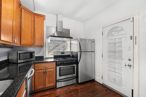 Tiny photo for 2315 W Waveland Avenue #1, Chicago, IL 60618 (MLS # 12678554)