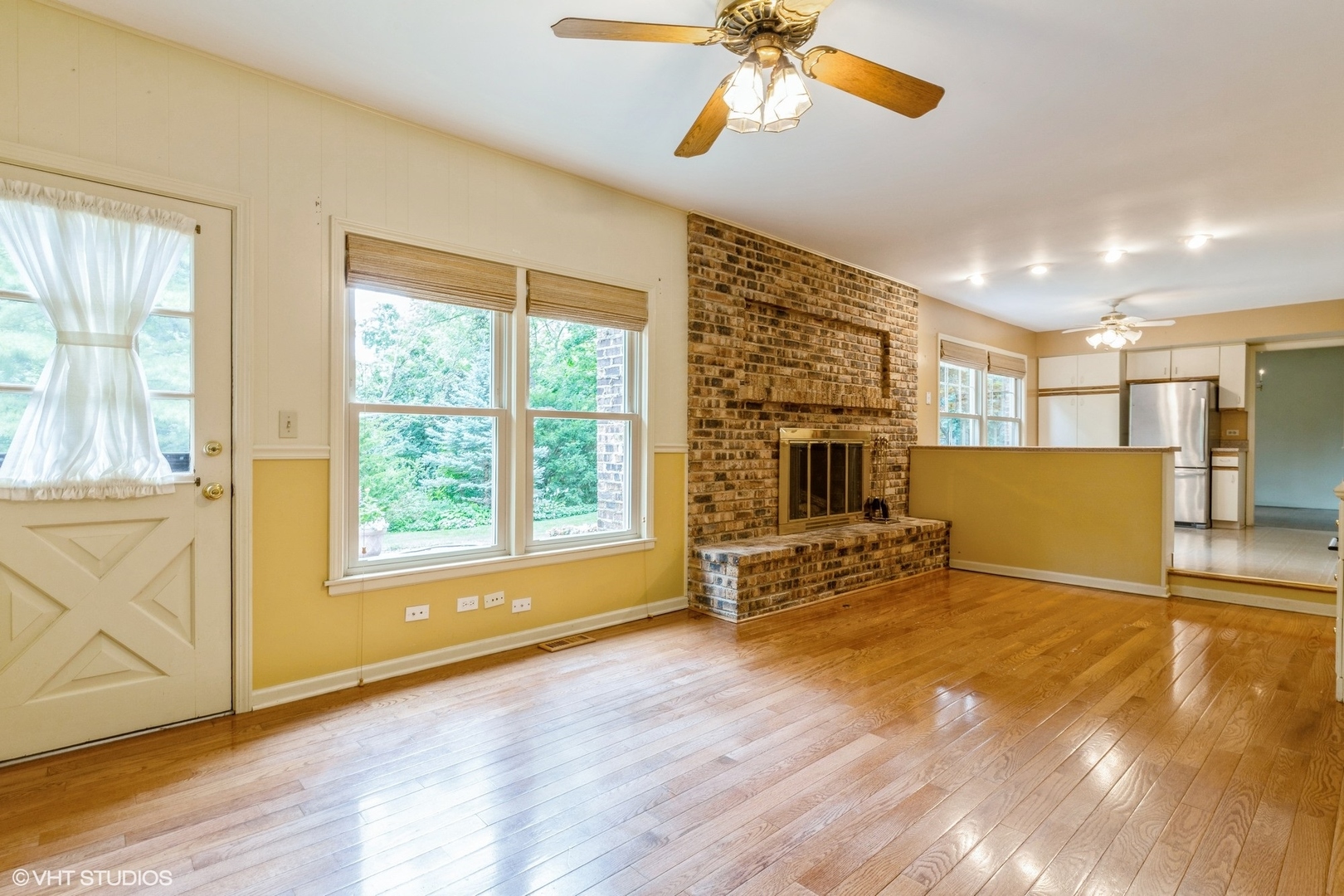 1649 Sequoia Trail