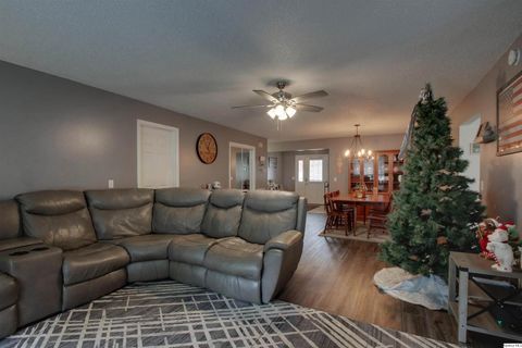 Tiny photo for 3012 Bluff Ridge Dr. Dr, Quincy, IL 62305 (MLS # 12527111)