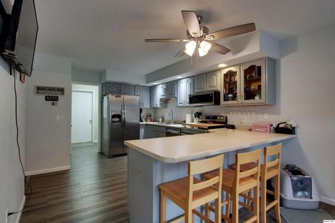 Tiny photo for 3012 Bluff Ridge Dr. Dr, Quincy, IL 62305 (MLS # 12527111)