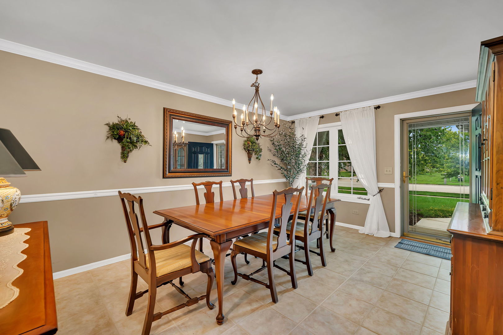 1289 Heritage Drive